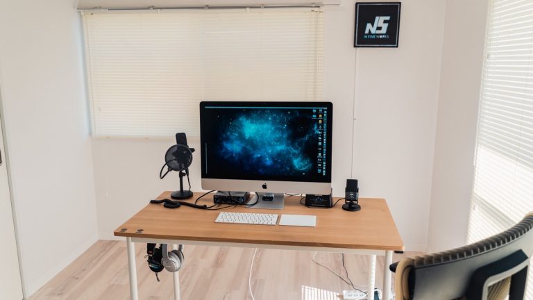 仕事部屋で使ってる製品&デスク周りアイテム