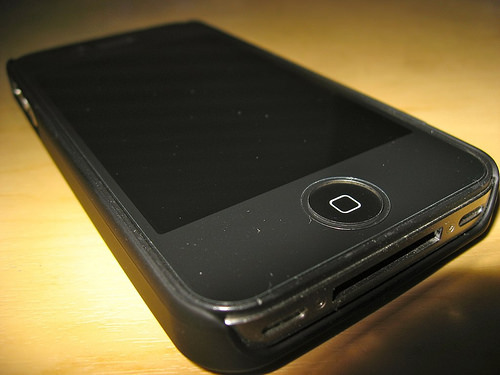 iPhone フィルムをキレイに貼る方法